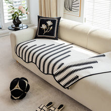 Charger l&#39;image dans la galerie, Housse design pour canapé – bords ondulés, résistante aux poils, aux tâches et griffes
